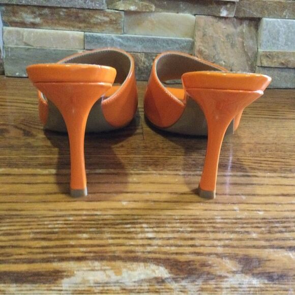 BOTTEGA VENETA Polished leather Slides - Picture 7 of 10